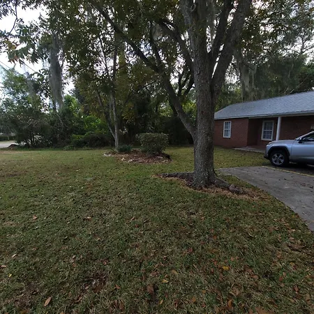 One Unit Of A Fully Renovated Duplex Near Fsu Apartment